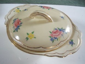 Printed transfer floral tureen